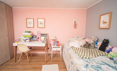 SE VENDE CASA EN COND. MARES DEL SUR.