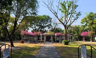 Corner House and Lot in Dasmarinas Village for Sale