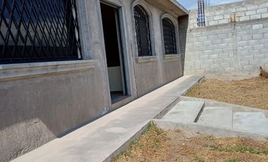 Casa de 3 habitaciones en venta ubicada en Rumicucho, San Antonio, Provincia de Pichincha, Ecuador