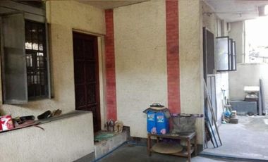 FOR SALEl 5BR House and lomag torres St bacood sta mesa mnila