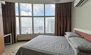 𝟑-𝐁𝐞𝐝𝐫𝐨𝐨𝐦 𝐋𝐨𝐰𝐞𝐫 𝐏𝐞𝐧𝐭𝐡𝐨𝐮𝐬𝐞 𝐔𝐧𝐢𝐭 𝐟𝐨𝐫 𝐒𝐚𝐥𝐞 𝐢𝐧 𝐎𝐧𝐞 𝐂𝐞𝐧𝐭𝐫𝐚𝐥 𝐂𝐨𝐧𝐝𝐨𝐦𝐢𝐧𝐢𝐮𝐦, 𝐌𝐚𝐤𝐚𝐭𝐢 𝐂𝐢𝐭𝐲