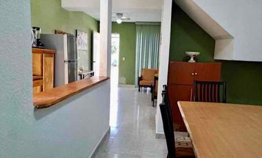 Casa en Condominio Fraccionamiento , Amueblada en Renta En Paseos del Río, Morelos, cerca Cuernavaca