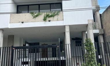 Departamento seminuevo en renta cerca CUCEI y Forum Tlaquepaque de 1 recámara
