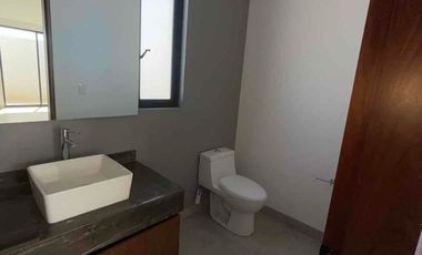 se vende casa en Loma alta tres Marías