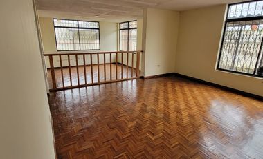 VENDO CASA GRANDE IDEAL EMPRESA, HOSTAL, GUARDERIA, O RESIDENCIAL