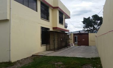 VENDO CASA GRANDE IDEAL EMPRESA, HOSTAL, GUARDERIA, O RESIDENCIAL