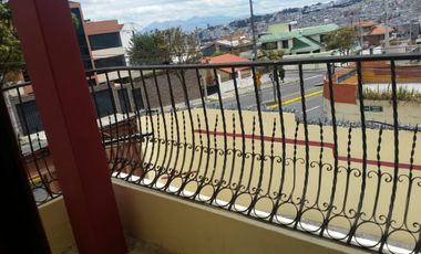 VENDO CASA GRANDE IDEAL EMPRESA, HOSTAL, GUARDERIA, O RESIDENCIAL