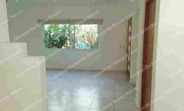 Casa sola en renta en Lomas de Ahuatlan en Cuernavaca. Zona norte