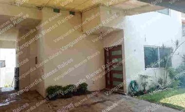 Casa sola en renta en Lomas de Ahuatlan en Cuernavaca. Zona norte