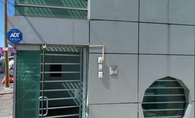 RENTO ALMACEN O AREA DE BODEGA DE 776 M2 EN $46,560 SOBRE BOULEVARD ATLIXCO, MUY CERCA DE AV JUAREZ, IDEAL PARA PAQUETERÍA .