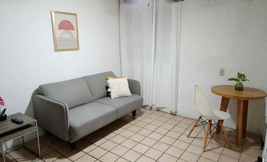 DEPARTAMENTO AMUEBLADO Y CLIMATIZADO, EN RENTA A ESPALDAS DE BOULEVARD VICENTE FOX. BOCA DEL RÍO 
PAGO POR MES $8,500
HABITABLES: 80 m2