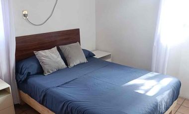 DEPARTAMENTO AMUEBLADO Y CLIMATIZADO, EN RENTA A ESPALDAS DE BOULEVARD VICENTE FOX. BOCA DEL RÍO 
PAGO POR MES $8,500
HABITABLES: 80 m2