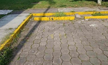 DEPARTAMENTO AMUEBLADO Y CLIMATIZADO, EN RENTA A ESPALDAS DE BOULEVARD VICENTE FOX. BOCA DEL RÍO 
PAGO POR MES $8,500
HABITABLES: 80 m2