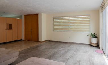 CASA EN VENTA RESIDENCIAL NUEVA GALICIA 4 RECS Y 3.5 BAÑOS