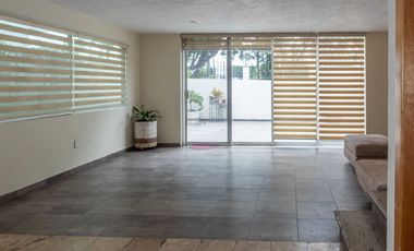 CASA EN VENTA RESIDENCIAL NUEVA GALICIA 4 RECS Y 3.5 BAÑOS