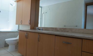 CASA EN VENTA RESIDENCIAL NUEVA GALICIA 4 RECS Y 3.5 BAÑOS