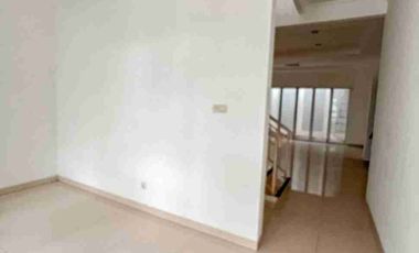 Disewa Rumah Taman Permata Buana, Kembangan Rapi & Siap Huni
