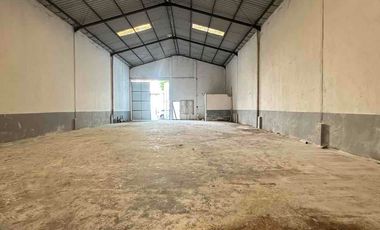 DiSewakan Gudang Safe n Lock Siap pakai