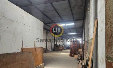Bangunan gudang atau pabrik di Terboyo