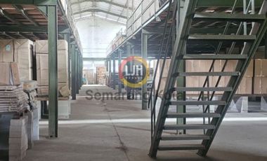 Bangunan gudang atau pabrik di Terboyo