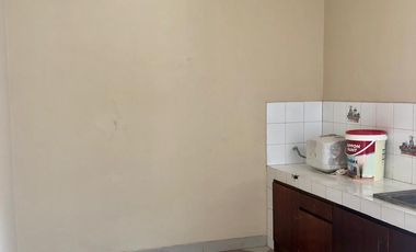 Rumah 2 Lantai Terawat Siap Huni di Batununuggal Indah Bandung