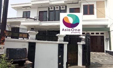 Disewakan Rumah Luas Bagus di Rawamagun