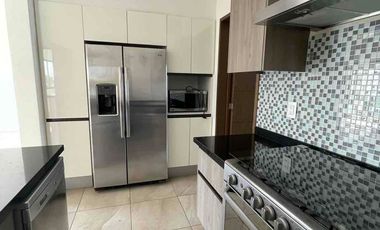 Renta departamento sin muebles