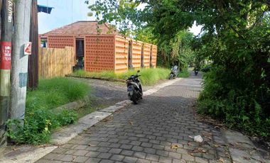 prehold 9 are  zona ping 3 menit ke kota ubud