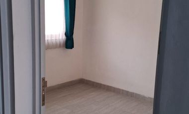 Rumah Bagus Siap Huni Dalam Cluster Depan di JGC Cakung Jakarta Timur - Semi Furnished