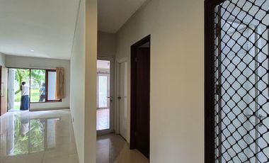 Disewa Rumah 2 Lantai Siap huni di Cluster Premier Park Tangerang