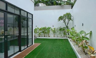 Rumah Dijual Di Taman Wijaya Kusuma Cilandak Dekat MRT