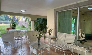 Casa semi amueblada. Fracc. Madeiras. Villahermosa. Zona Deportiva. Villahermosa. Tabasco.