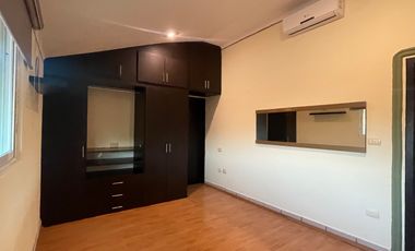 Casa semi amueblada. Fracc. Madeiras. Villahermosa. Zona Deportiva. Villahermosa. Tabasco.