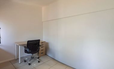 Casa 3D/1B en sector centrico con buenas vías de acceso Lo Espejo