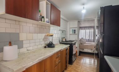 Casa 3D/1B en sector centrico con buenas vías de acceso Lo Espejo