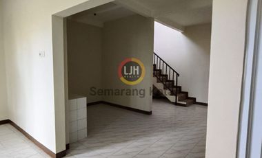 Rumah siap huni bebas banjir di Ngaliyan