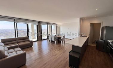 RENTA, Departamento amueblado con amenidades y 3 recámaras - Altos de Juriquilla