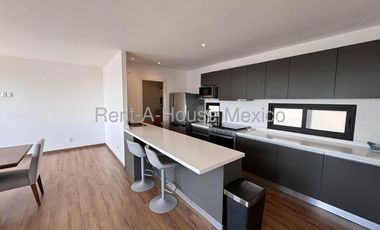 RENTA, Departamento amueblado con amenidades y 3 recámaras - Altos de Juriquilla