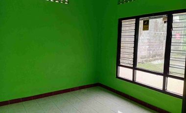 Disewakan rumah luas siap huni strategis pinggir jalan raya cocok untuk usaha atau kantor