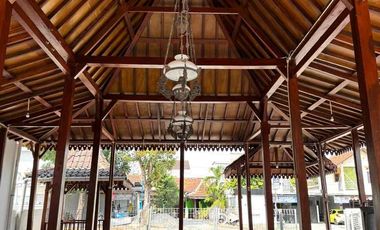 rumah joglo cantik untuk usaha kuliner di jalan utama ring road bantul kota, jogja