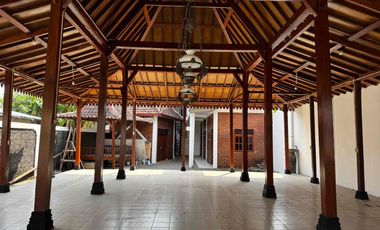rumah joglo cantik untuk usaha kuliner di jalan utama ring road bantul kota, jogja