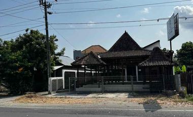 rumah joglo cantik untuk usaha kuliner di jalan utama ring road bantul kota, jogja