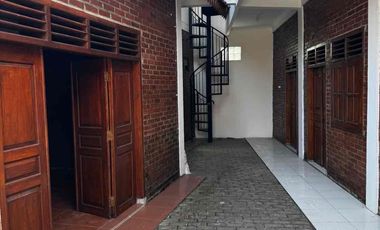 rumah joglo cantik untuk usaha kuliner di jalan utama ring road bantul kota, jogja