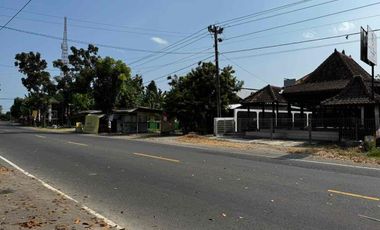 rumah joglo cantik untuk usaha kuliner di jalan utama ring road bantul kota, jogja