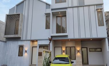 Dijual Rumah Cantik Minimalis di lingkungan yang strategis Jalan Percetakan Negara Jakarta Pusat
