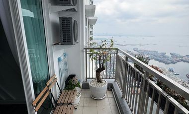 Condo GREENBAY Sea view