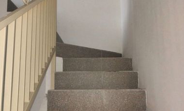 DIJUAL MURAH RUKO BARU 2 LANTAI MASIH ADA 2 UNITLOKASI STRATEGIS DAN MENGUNTUNGKANDI JLN. RAYA BANYU URIP SURABAYA Lokasi dekat jantung kota dan perni