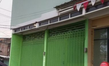 DIJUAL MURAH RUKO BARU 2 LANTAI MASIH ADA 2 UNITLOKASI STRATEGIS DAN MENGUNTUNGKANDI JLN. RAYA BANYU URIP SURABAYA Lokasi dekat jantung kota dan perni