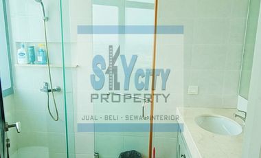 DISEWAKAN APARTEMEN ST MORITZ TOWER PRESIDENTIAL 4 BR FULL FURNISHED MEWAH BEST VIEW