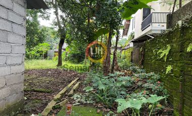 Rumah bangunan lama di jalan Osamaliki